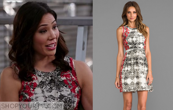 Bones Season 9 Episode 15 Angela S White And Red Print Dress