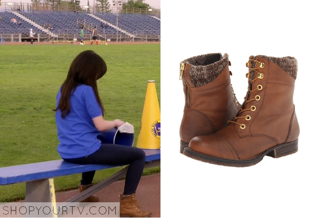 Episode 2 Jenna's Brown Knit Top Boots 