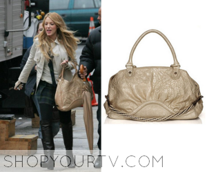 Gossip Girl: Season 1 Episode 15 Serena's Beige Bag | Shop Your TV