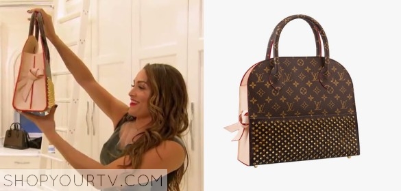 Louis Vuitton Capucines BB with silver worn by Herself (Nikki Bella) in  Total Bellas (S04E05)