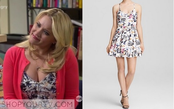 Emily Osment Fashion, Clothes, Style and Wardrobe worn on TV Shows | Page 8  of 10 | Shop Your TV