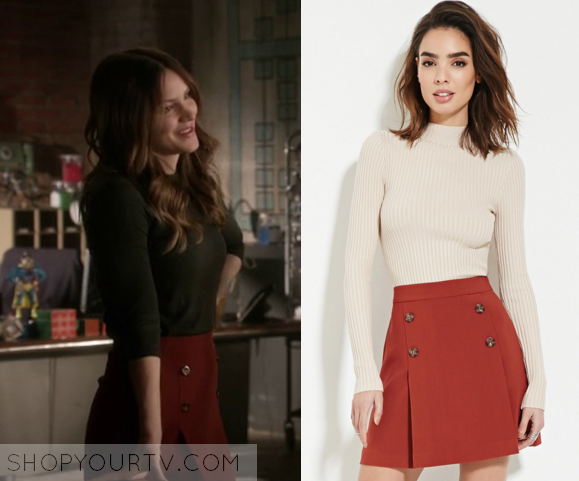 Paige Dineen Fashion, Clothes, Style and Wardrobe worn on TV Shows ...