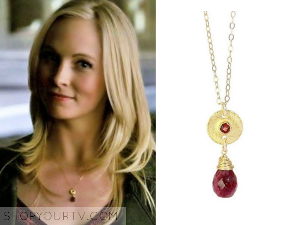 The Vampire Diaries 7x14 Caroline decides to stay with Lizzie