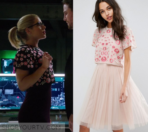 Arrow: Season 5 Episode 14 Felicity's Embroidered Crop Top | Shop Your TV