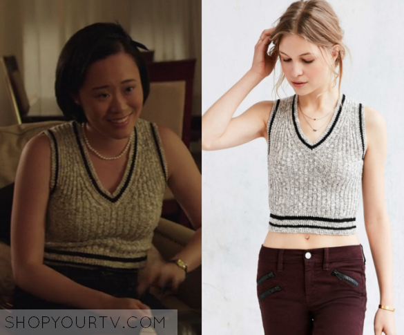 13 Reasons Why Season 1 Episode 4 Courtney s Grey Ribbed Sweater