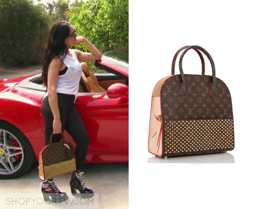 Louis Vuitton Capucines BB with silver worn by Herself (Nikki Bella) in  Total Bellas (S04E05)