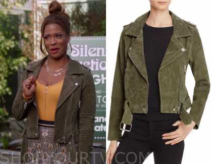 Single Parents: Season 1 Episode 19 Poppy's Green Suede Jacket | Shop ...