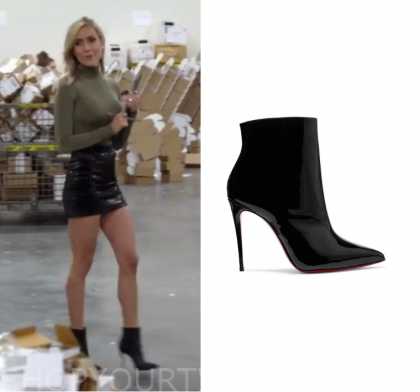 Episode 5 Kristin's Black Ankle Boots 