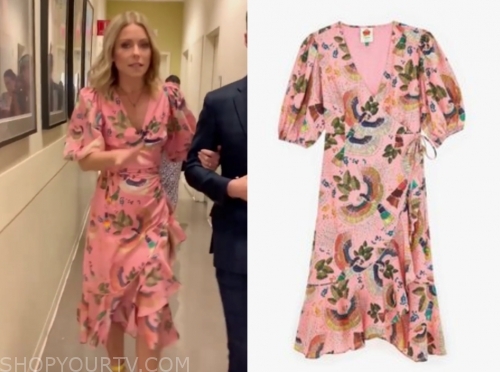 Live with Kelly and Ryan: May 2019 Kelly Ripa's Pink Printed Ruffle ...