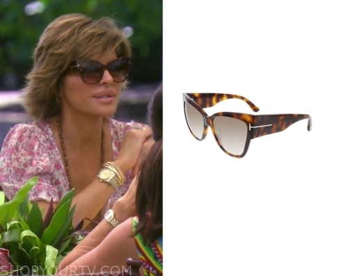 RHOBH: Season 9 Episode 16 Lisa's Cat Eye Sunglasses | Fashion, Clothes,  Outfits and Wardrobe on | Shop Your TV
