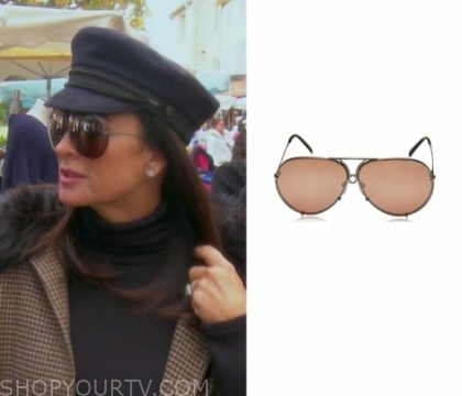 Star Style on X: Kyle Richards wearing Chloe sunglasses and a Louis Vuitton  bag on The Real Housewives of B…    / X