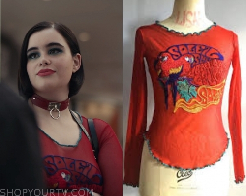 Kat's red mesh parrot top on Euphoria  Euphoria fashion, Harness outfit,  Barbie ferreira