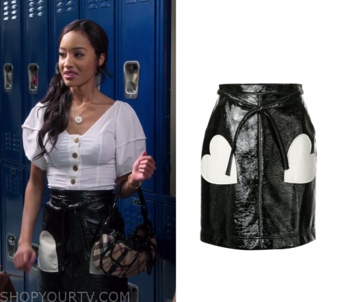 Gucci Dionysus super mini bag worn by Magnolia Barnard (Erinn Westbrook) in  Insatiable Season 02 Episode 05