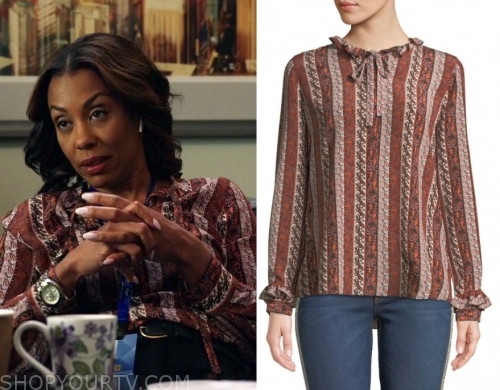 The Morning Show: Season 1 Episode 5 Mia's Paisley Striped Blouse ...