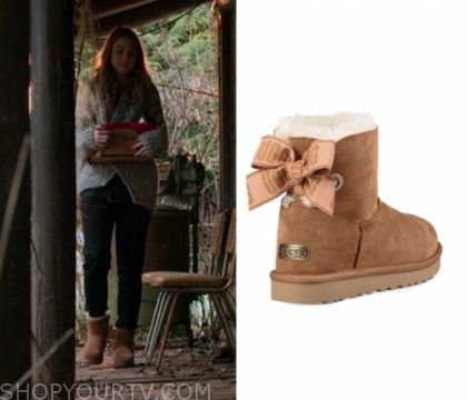 ugg boots with bows at the back