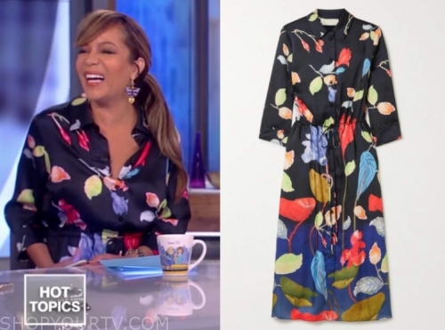 The View: February 2020 Sunny Hostin's Navy Blue Floral Print Midi ...