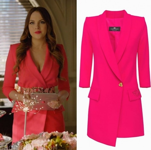 Revenge Body: Season 3 Episode 2 Khloe's Light Pink Blazer