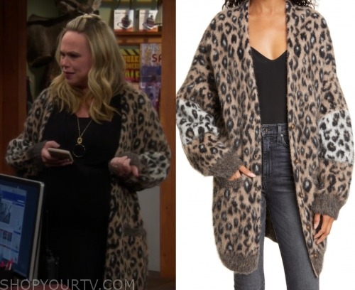 Last Man Standing Season 8 Episode 19 Kristin S Leopard Cardigan Shop Your Tv