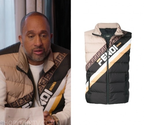 WornOnTV: Kenya's black LV embroidered hoodie on BlackAF, Kenya Barris