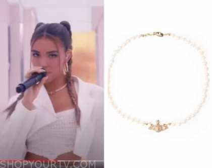 madison beer vivienne westwood pearl necklace