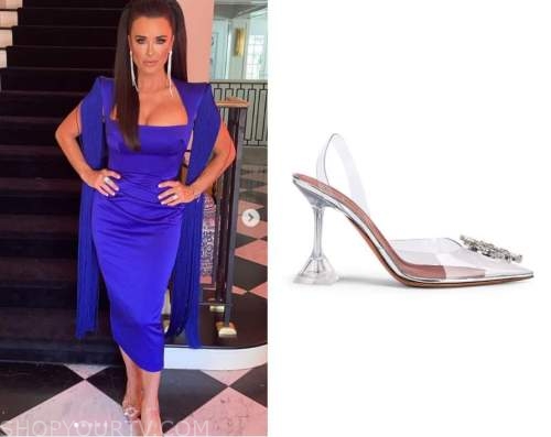 Kyle Richards Soars at People's Choice Awards 2022 in Chunky Heels –  Footwear News