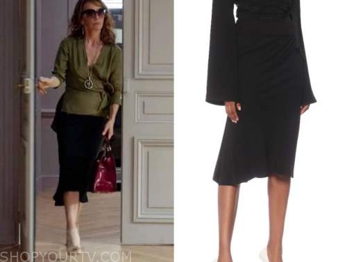 Sylvie Emily In Paris Fashion Clothes Style And Wardrobe Worn On Tv Shows Shop Your Tv