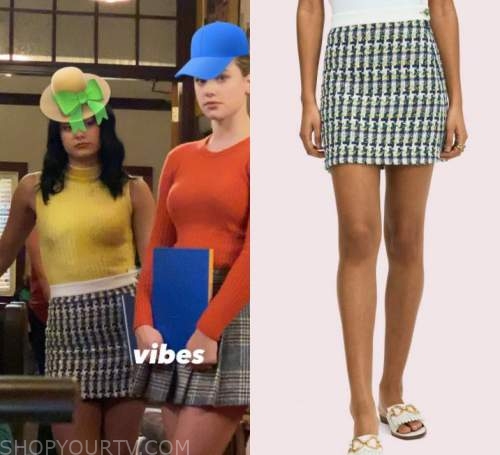 Download Riverdale Fashion Clothes Style And Wardrobe Worn On Tv Shows Shop Your Tv Yellowimages Mockups