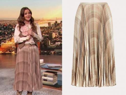 Drew Barrymore Show: March 2021 Drew Barrymore's Tan Pleated Metallic ...