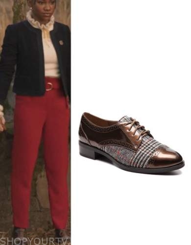 Legacies: Season 3 Episode 9 Cleo's oxford shoes | Shop Your TV