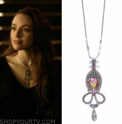 Legacies: Season 3 Episode 11 Hope's necklace | Shop Your TV