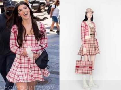 Good Morning America: August 2021 Charli D'Amelio's Plaid Dress and  Cardigan Sweater