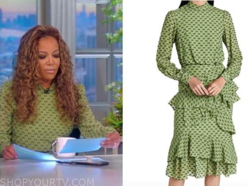 The View: September 2021 Sunny Hostin's Green Printed Mock Neck Ruffle ...