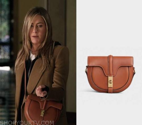 Celine besace bag worn by Alex Levy (Jennifer Aniston) as seen in The  Morning Show TV series (Season 2)