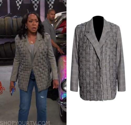 The Neighborhood: Season 4 Episode 8 Tina's Quilted Patchwork Blazer ...