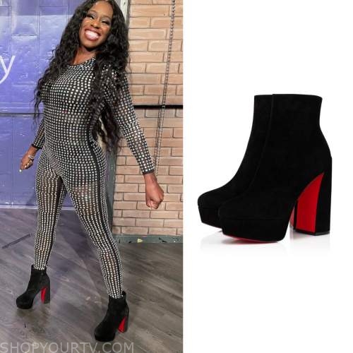 The Wendy Williams Show: December 2021 Naomi's Black Heeled Boots ...