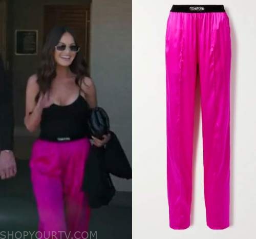Lisa Barlow's Pink Satin Pants  Satin pants, Satin pants outfit, Satin  pajama pants