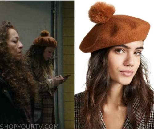 Kin Apparel Pom Pom Beanie worn by Carrie Bradshaw (Sarah Jessica