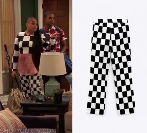 Ravens Home Season 5 Episode 1 Ravens White And Black Check Trousers Shop Your Tv 6178