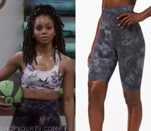 Alo Yoga Bras worn by Nicole Young as seen in Selling Sunset (S06E08)