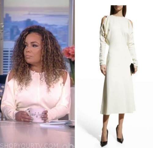 The View: April 2022 Sunny Hostin's Ivory White Cold-Shoulder Chain ...