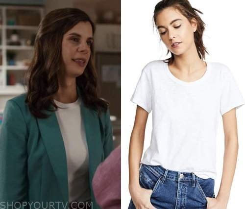 Pretty Hard Cases: Season 2 Episode 12 Sam's White Tee | Shop Your TV