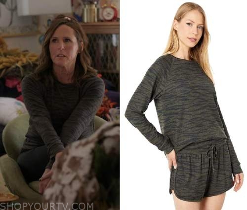 Molly Shannon Clothes, Style, Outfits, Fashion, Looks | Shop Your TV