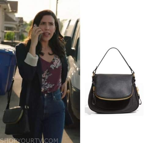 Strays: Season 2 Episode 1 Shannon's Crossbody Bag | Shop Your TV