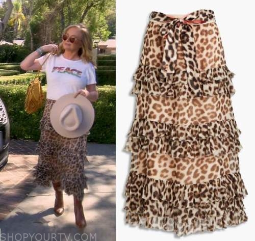 Kathy Hilton Takes Graphic Prints to New Levels in Graffiti Skirt
