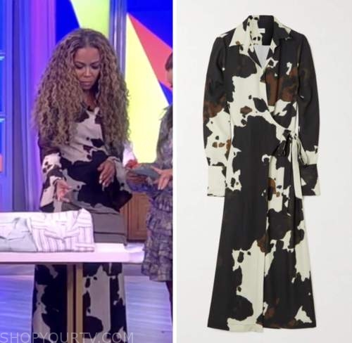 The View: October 2022 Sunny Hostin's Animal Print Wrap Midi Dress ...