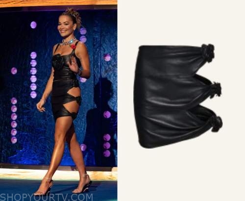 Rita Ora leaving Electric Cinema and returning home, wearing an all black  outfit which she accessorized with a YSL clutch bag Featuring: Rita Ora  Where: London, United Kingdom When: 13 Feb 2015