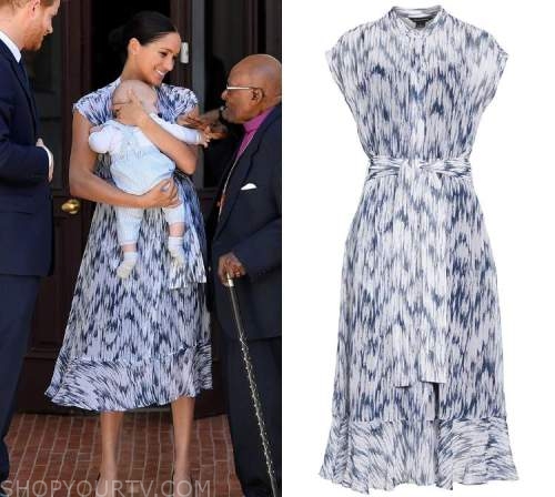 Harry and Meghan: Season 1 Episode 4 Meghan's Blue/WhiteAbstract Print ...