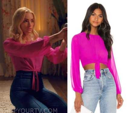 Ginny and Georgia: Season 2 Episode 7 Georgia's Tie Front Silk Blouse ...