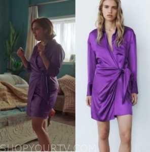 Run The Burbs: Season 2 Episode 1 Camille's Wrap Silk Dress | Shop Your TV