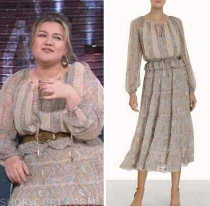 The Kelly Clarkson Show: January 2023 Kelly Clarkson's Beige Paisley ...